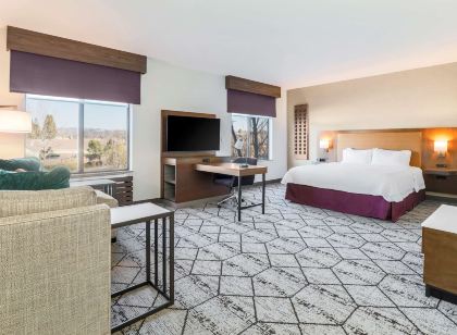 Hampton Inn & Suites Windsor - Sonoma Wine Country