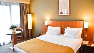 holiday-inn-calais-an-ihg-hotel