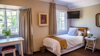 5th-avenue-gooseberry-guest-house
