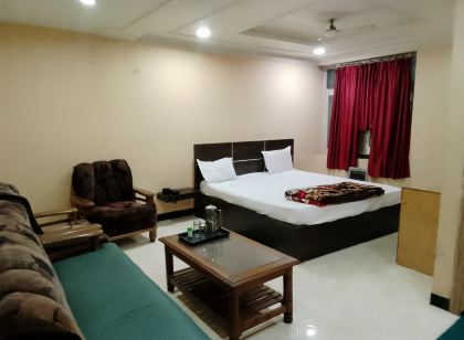 Hotel Ajatsatru