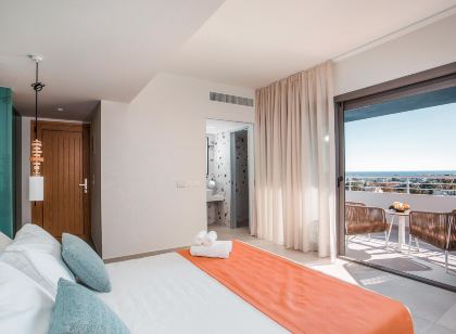 Mazoren Art Hotel