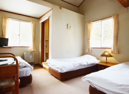 Pensione Lantern Rirun