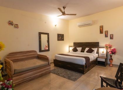 Corbett Evergreen Resort