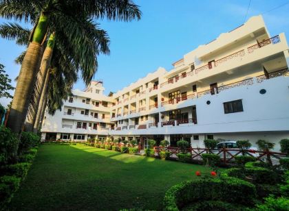 Hotel Neeraj Bhawan