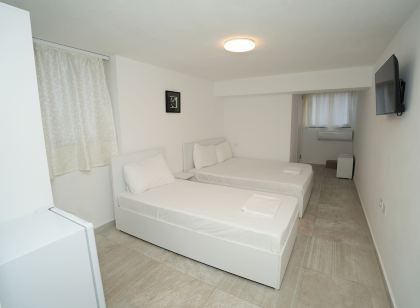 Enles Hostel