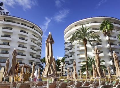 Servatur Waikiki