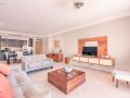 beautiful-and-pet-friendly-apartment-at-fishing-lodge-a13