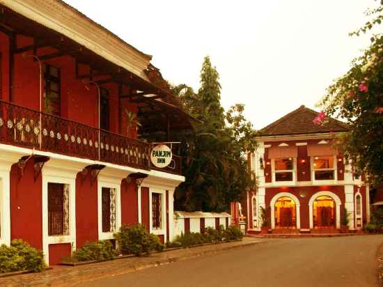 WelcomHeritage Panjim Inn Hotel Exterior