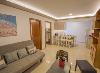 Rhodes City Center Suite
