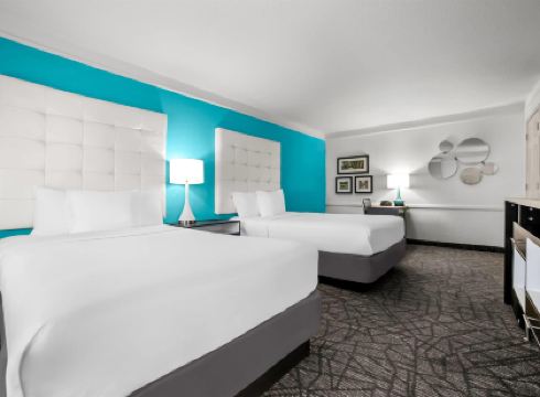 Howard Johnson by Wyndham Columbus Fort Moore