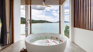x-sea-khanom-harbor-bay-resort
