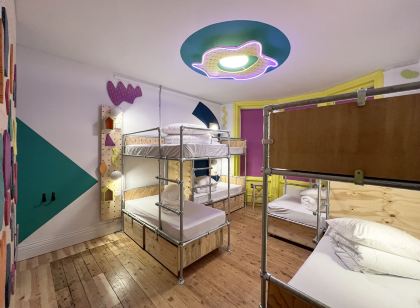Art Hostel