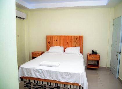 Hotel J&M