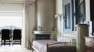 villa-d-irene-near-athens-airport-200-meters-from-the-beach-davis