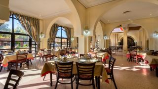 hotel-karam-palace