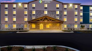 woodspring-suites-chicago-addison