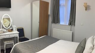 astoria-hotel