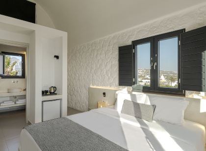 Onyx Hotel & Suites