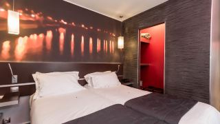 hotel-lumieres-montmartre-paris