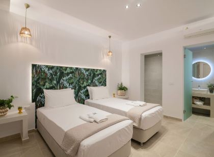Suncourt Lux Rooms