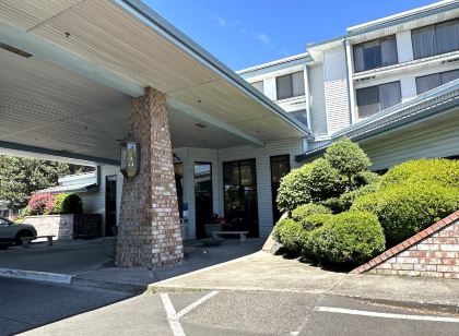 Sojourn Suites Portland Airport