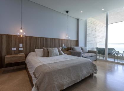 Luxe 2-br Ocean-view Apartment With Pool Gym Spa