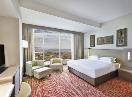 Park Mall Hotel & Conference Center
