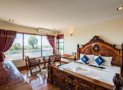 Seng Hout Hotel