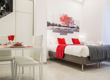 10 - 12 Tourist House Apartment Centre Bologna