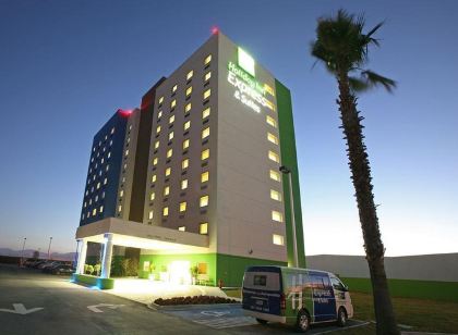 Holiday Inn Express & Suites Monterrey Aeropuerto