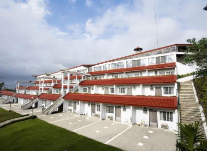 Caliraya Resort Club