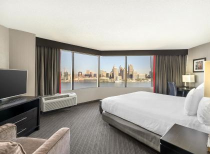 Best Western Plus Waterfront Hotel