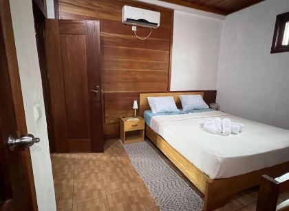 Porcelana Hotel