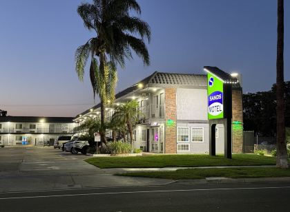 Sands Motel