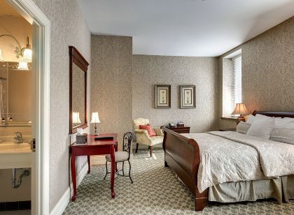Nicollet Island Inn