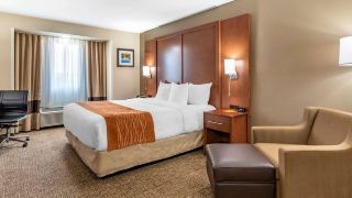 comfort-inn-portland-near-i-84-and-i-205