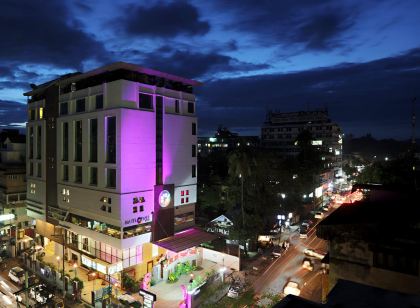 Mayflower Hotel
