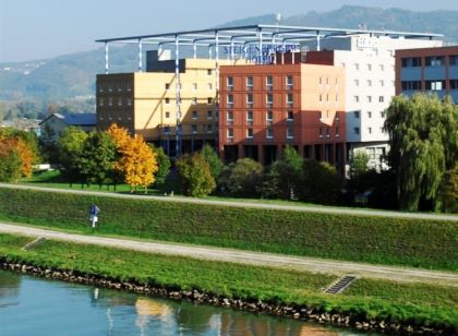 Trans World Hotel Donauwelle