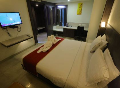 Breeze Palace