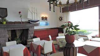 hotel-uhainak