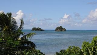 coconut-grove-beachfront-cottages