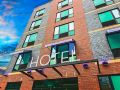 casa-blanca-hotel-brooklyn