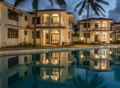 Bahari Dhow Beach Villas