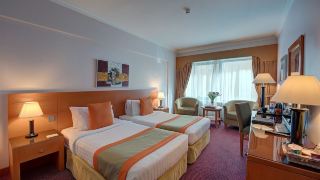 golden-tulip-deira-hotel