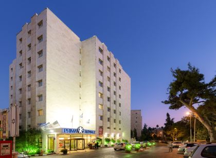 Prima Royale Hotel