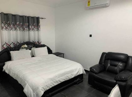 Peach City Hotel