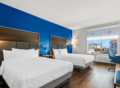 Tru by Hilton Rogers Bentonville