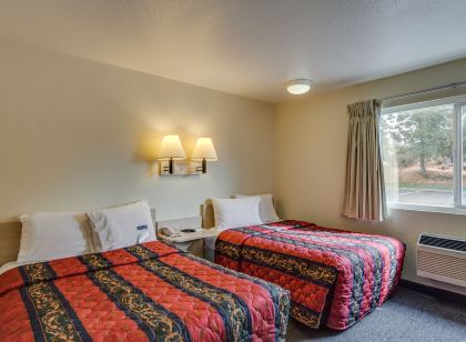 Motel 6 Spokane, WA - West