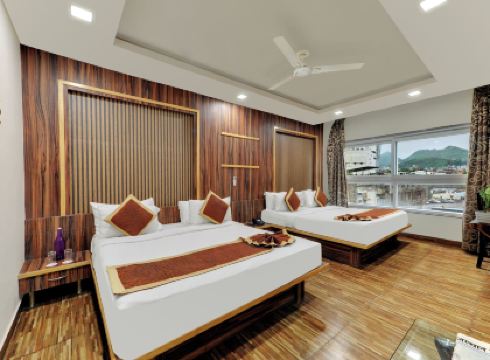 The Royal Melange Beacon