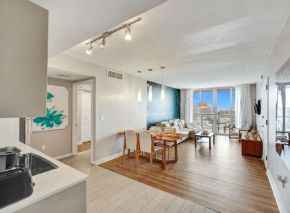 Beachwalk Resort Hotel